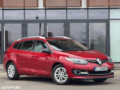 Second-hand Renault Mégane GrandTour Bose Edition 130 CP (95 kW) 2014 Culoarerosu Break