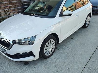 Second-hand Skoda Scala Active 95 CP (69 kW) 2021 Culoarealb Hatchback