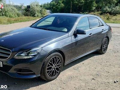 Mercedes E220