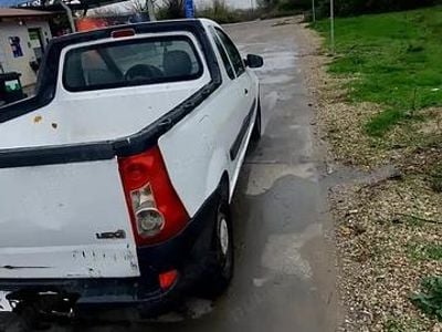 Utilizat 2009 Dacia Logan Pick-Up Pickup | 3.000 EUR