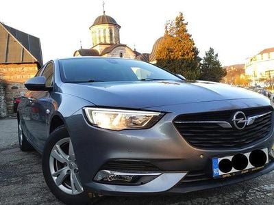 Second-hand Opel Insignia Edition 165 CP (121 kW) 2018 Culoaregri Berlinǎ