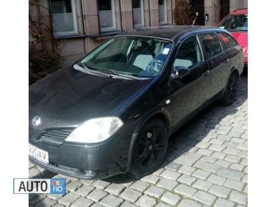 Negru Utilizat 2003 Nissan Primera Break | 800 EUR
