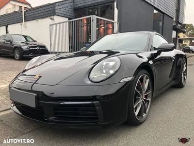 second-hand Porsche 911 Carrera 4S 