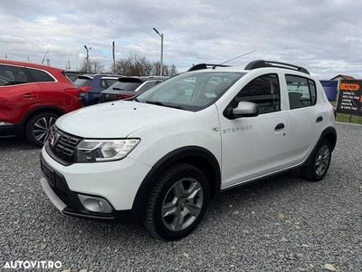Second-hand Dacia Sandero Stepway 90 CP (66 kW) 2018 Culoarealb