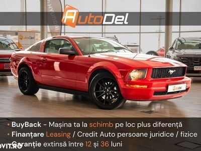 Rosu Utilizat 2007 Ford Mustang Coupe | 9.999 EUR