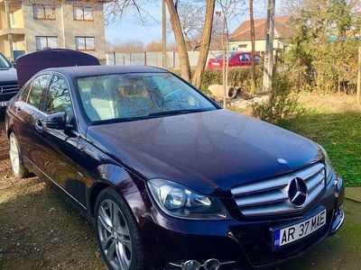 Mercedes C200