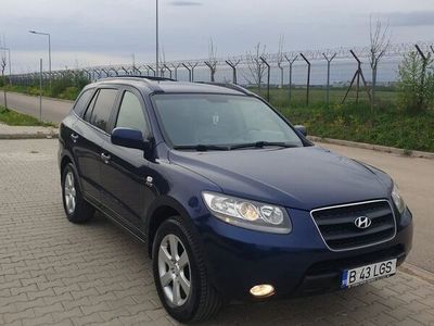 second-hand Hyundai Santa Fe 2.2 DSL VGT 7 SEATS 4WD AT PREMIUM