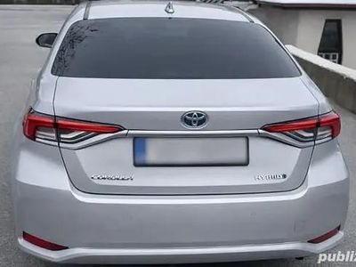 Second-hand Toyota Corolla 140 CP (102 kW) 2023 Berlinǎ