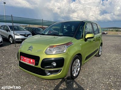 second-hand Citroën C3 Picasso 1.4 VTI Color Collection 2011 · 187 000 km · 1 397 cm3 · Benzina