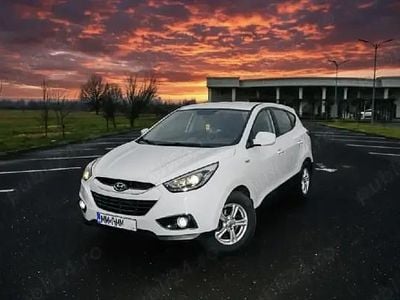 Second-hand Hyundai ix35 115 CP (84 kW) 2015 Culoarealb SUV