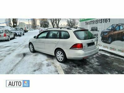 Verde Utilizat 2011 VW Golf VI Hatchback | 4.999 EUR (Preț OK)
