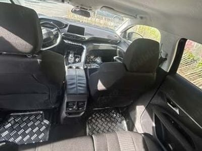 Utilizat 2017 Peugeot 3008 | 13.000 EUR
