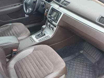 VW Passat