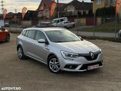 Second-hand Renault Mégane GrandTour 115 CP (84 kW) 2019 Culoareargint Break