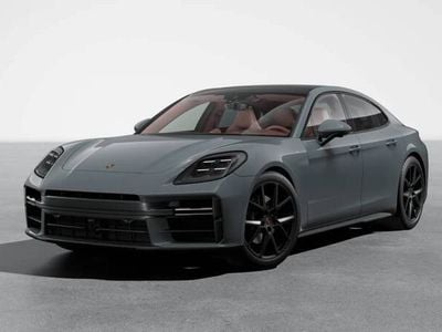 Porsche Panamera 4