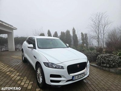 Culoarealb Utilizat 2017 Jaguar F-Pace Prestige SUV | 23.900 EUR (Scump)