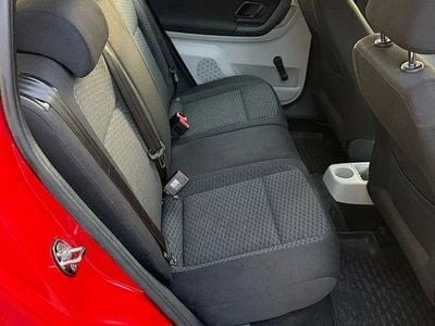 Culoarerosu Second-hand 2011 Skoda Fabia Hatchback | 3.200 EUR (Preț OK)