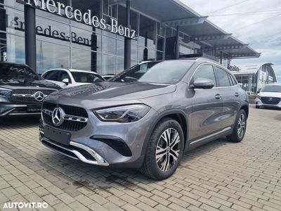 Mercedes GLA220