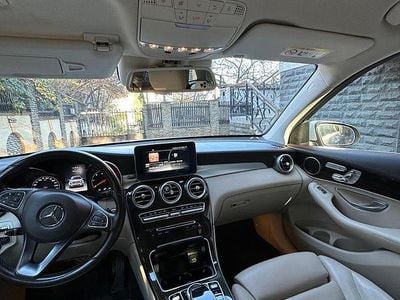 Culoareargint Utilizat 2016 Mercedes GLC250 Exclusive SUV | 31.990 EUR (Scump)
