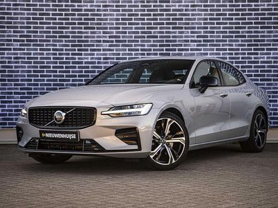 Utilizat 2023 Volvo S60 Plus Berlinǎ | 34.868 EUR (Puțin scump)
