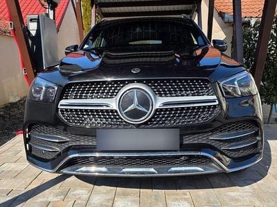 Second-hand Mercedes GLE300 AMG line 245 CP (180 kW) 2021 Culoarenegru SUV