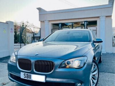 BMW 730