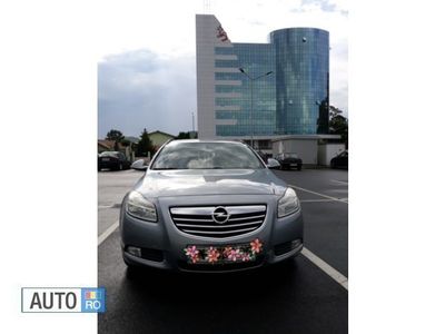 Second-hand Opel Insignia 131 CP (96 kW) 2011 Gri Break