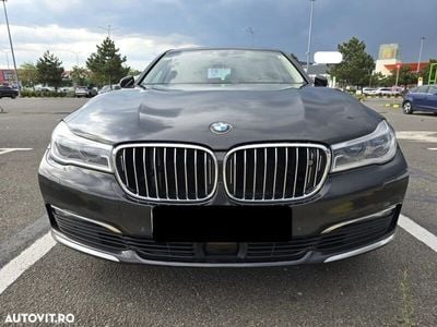 BMW 730