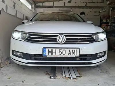 Utilizat 2016 VW Passat Berlinǎ | 12.000 EUR (Preț bun)