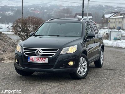 Second-hand VW Tiguan Trendline 149 CP (109 kW) 2009 Negru SUV