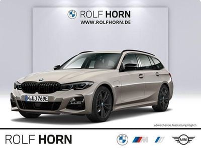 Utilizat 2022 BMW 330e M Sport Break | 40.742 EUR (Preț OK)