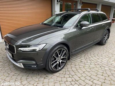 Second-hand Volvo V90 Inscription 235 CP (172 kW) 2018 Culoaregri Break