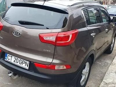 Maro Second-hand 2012 Kia Sportage Style SUV | 9.900 EUR (Puțin scump)