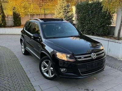 Negru Utilizat 2015 VW Tiguan R-line SUV | 10.900 EUR (Preț bun)