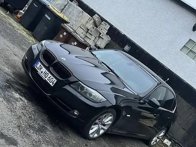 Second-hand BMW 330 245 CP (180 kW) 2009 Berlinǎ