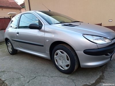 second-hand Peugeot 206 