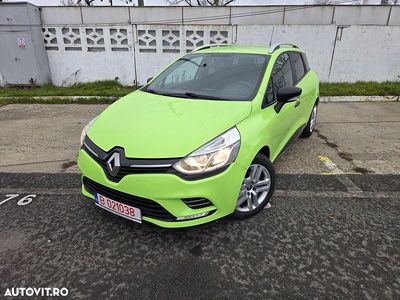Culoareverde Utilizat 2018 Renault Clio GrandTour Break | 7.150 EUR (Preț OK)