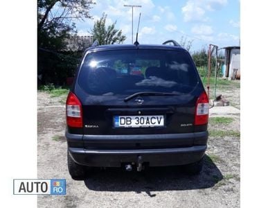 Second-hand Opel Zafira 101 CP (74 kW) 2005 Negru Monovolum