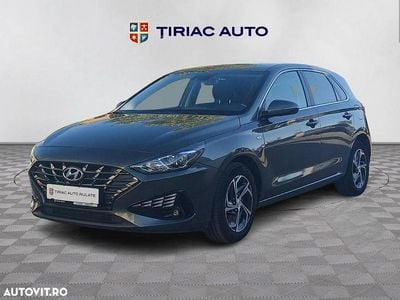 Culoaregri Second-hand 2022 Hyundai i30 Hatchback | 17.990 EUR (Puțin scump)