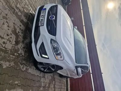 Second-hand Volvo XC60 R-Design 215 CP (158 kW) 2014 SUV