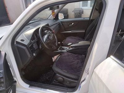Second-hand Mercedes GLK220 143 CP (105 kW) 2011 SUV