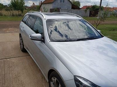 Mercedes E220
