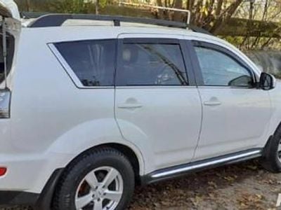 Second-hand Mitsubishi Outlander 156 CP (114 kW) 2011 Alb SUV