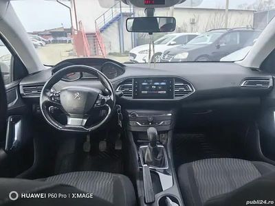 Second-hand Peugeot 308 85 CP (62 kW) 2014 Berlinǎ