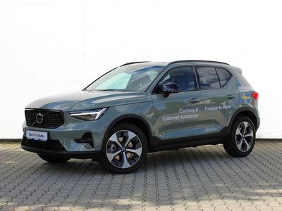 Second-hand Volvo XC40 Ultimate 197 CP (144 kW) 2025 Verde inchis  normal SUV