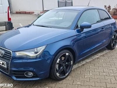 Second-hand Audi A1 105 CP (77 kW) 2011 Culoarealbastru Hatchback