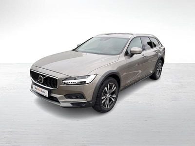Gri inchis metalic perleffect Utilizat 2021 Volvo V90 CC Pro Break | 30.900 EUR (Puțin scump)