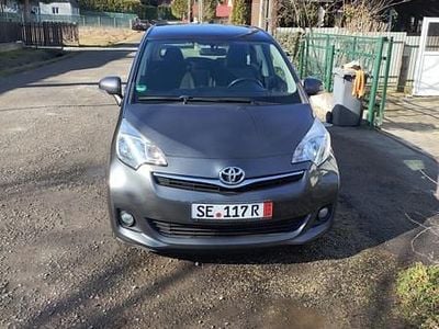 Second-hand Toyota Verso-S 99 CP (72 kW) 2011 Monovolum