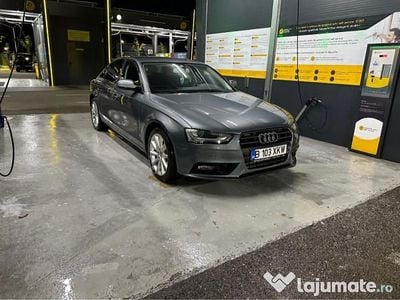 Gri Utilizat 2014 Audi A4 Sport Berlinǎ | 9.950 EUR (Preț OK)