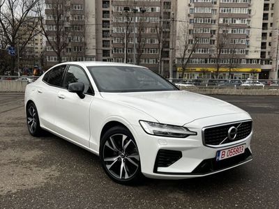 second-hand Volvo S60 T8 Recharge AWD Geartronic RDesign